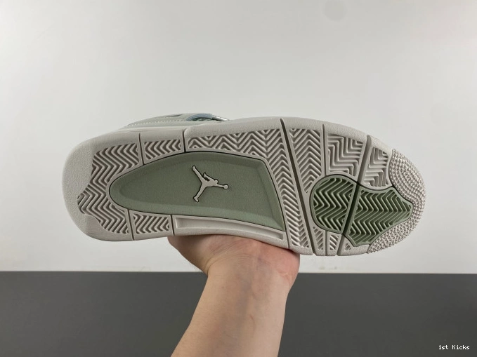 Air 4 HV0823-003 Seafoam (W) Jordan 0808